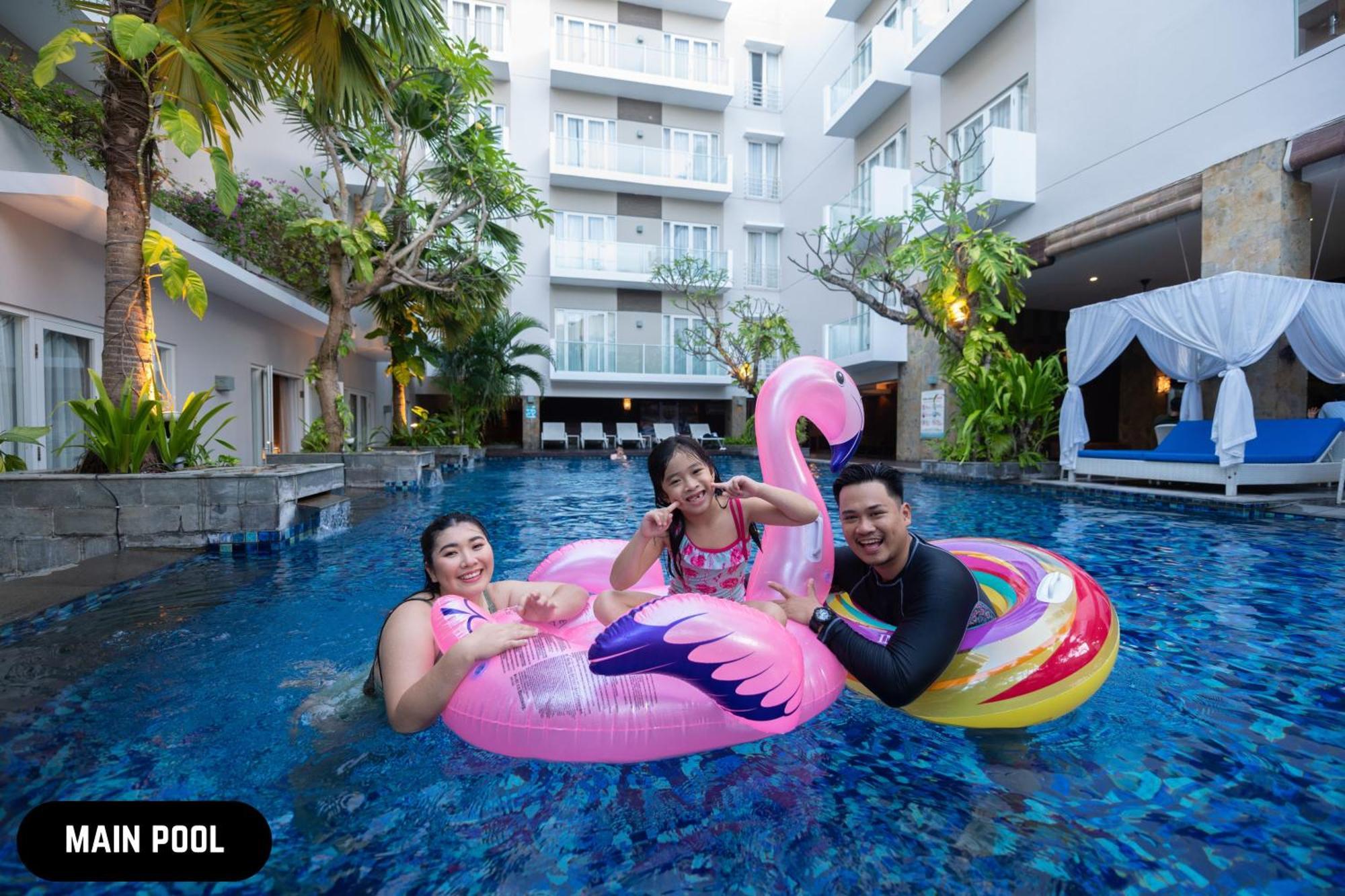 Grand Ixora Kuta Resort Kuta Lombok Exterior foto