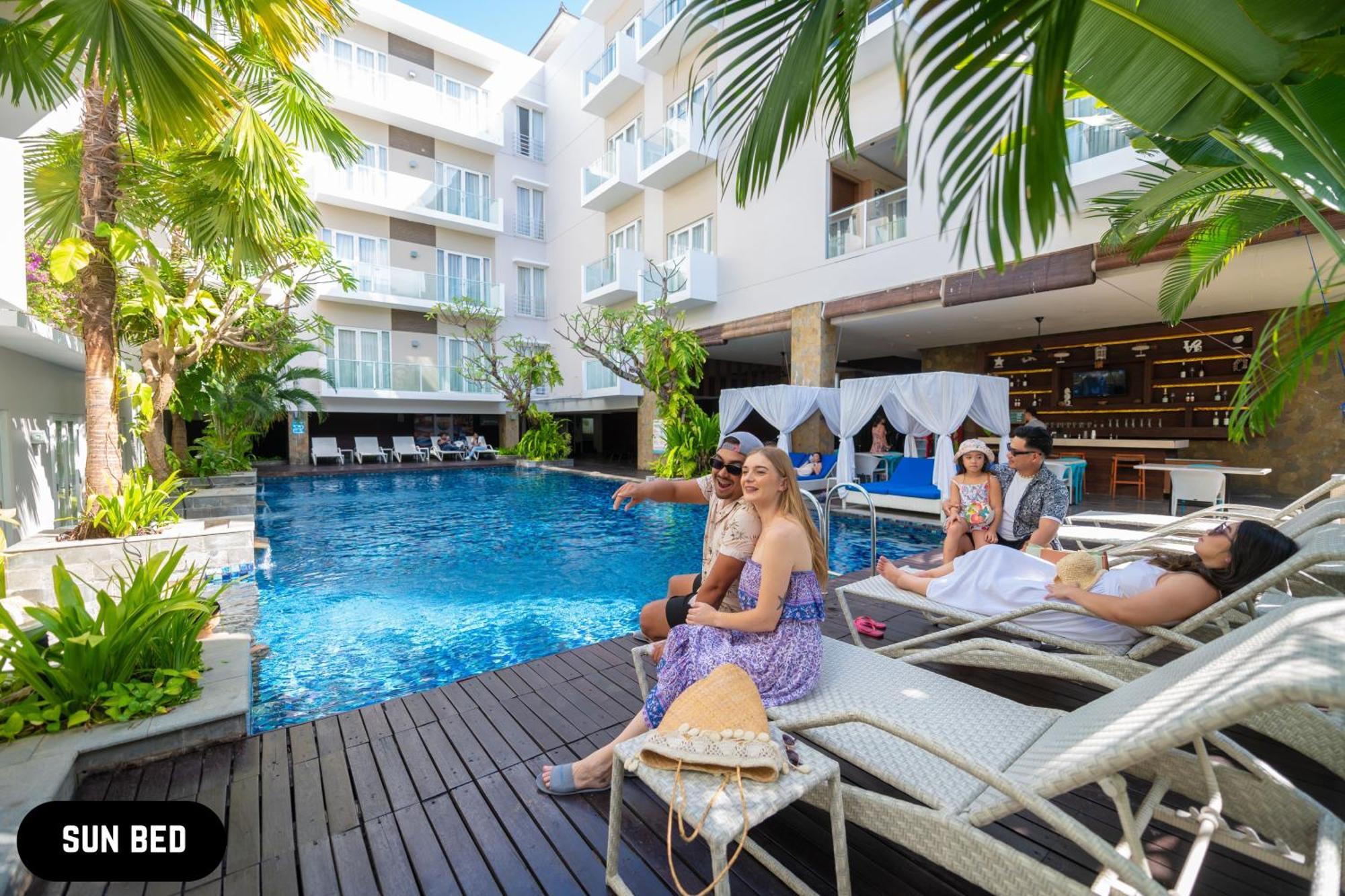 Grand Ixora Kuta Resort Kuta Lombok Exterior foto